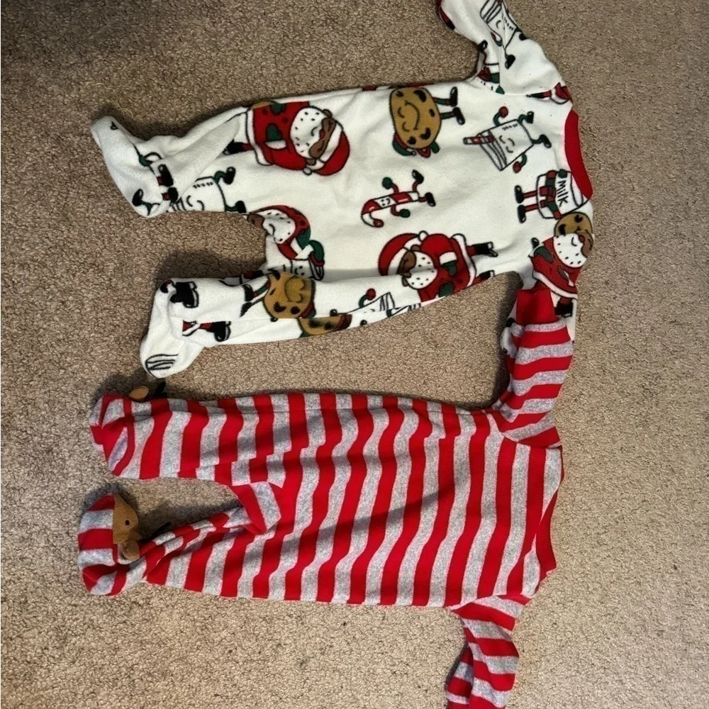 Carters newborn‎ winter holiday onesies 2 lot